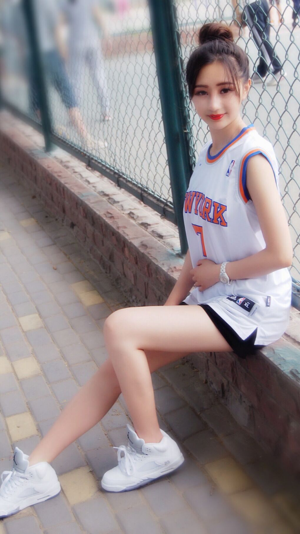 勒沃库森持球推进顺畅形成压制局面,勒沃库森的球星