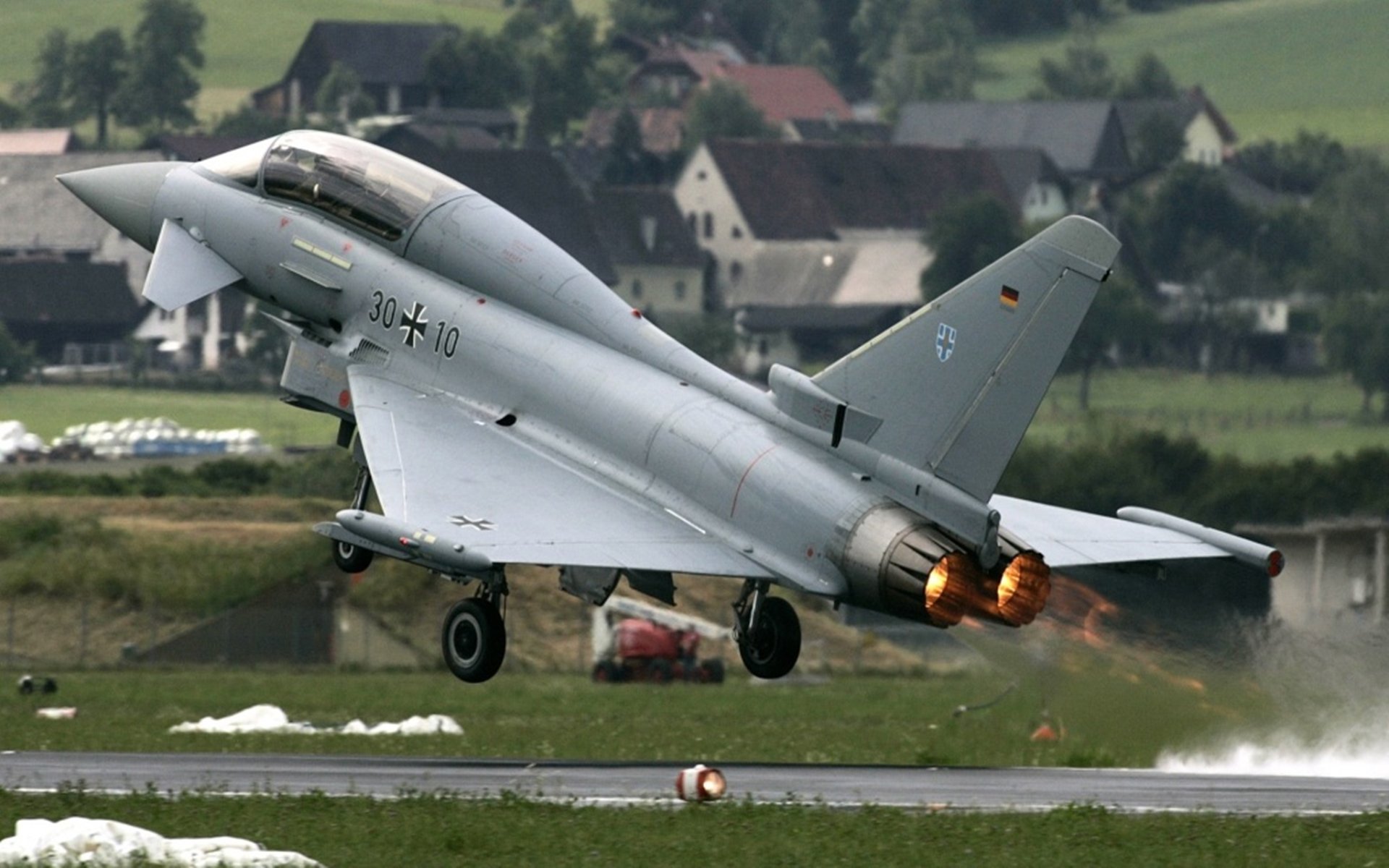 开云中国-自由搏击赛事走进高校推广防身意识，自由搏击青少年比赛